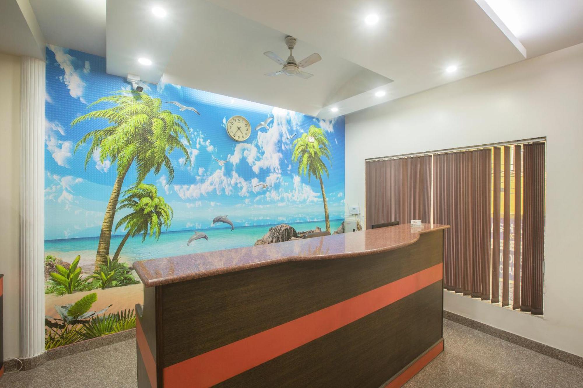 Airport Hotel Mayank Residency Нью-Дели Экстерьер фото